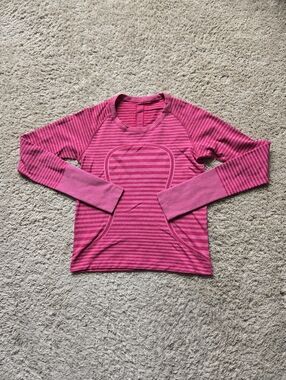Lululemon Swiftly Tech Pink Stripe Altered
